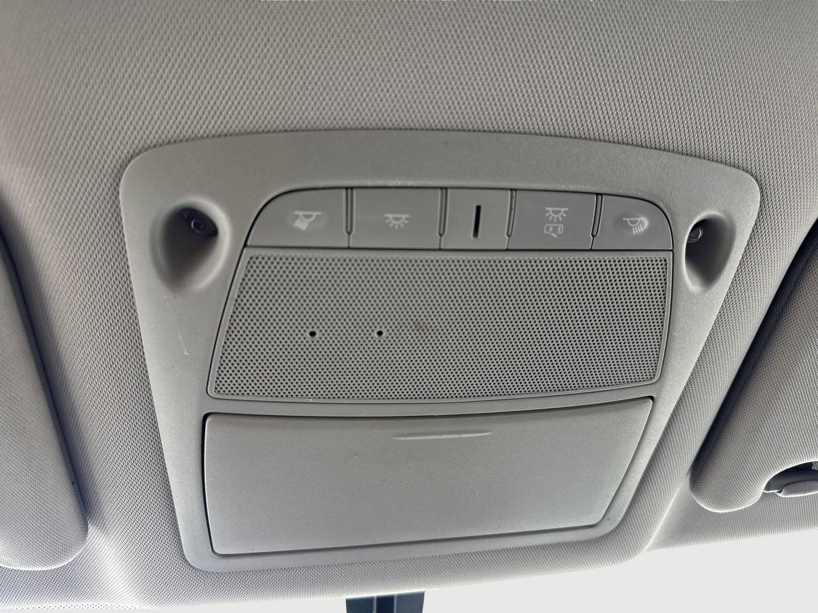 Used 2019 Nissan Pathfinder SV FWD image 32