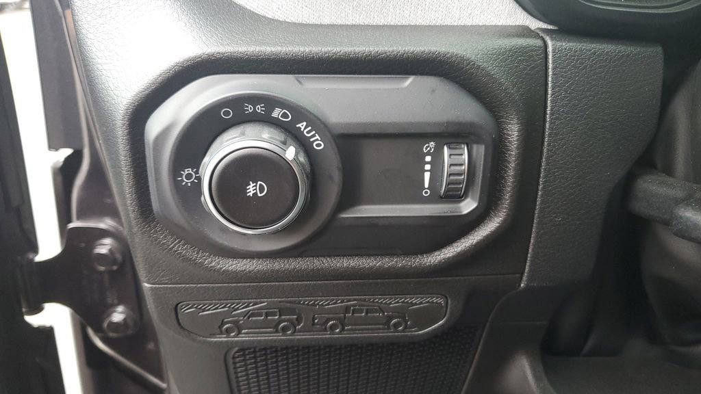 New 2025 Jeep Wrangler Sport S image 21