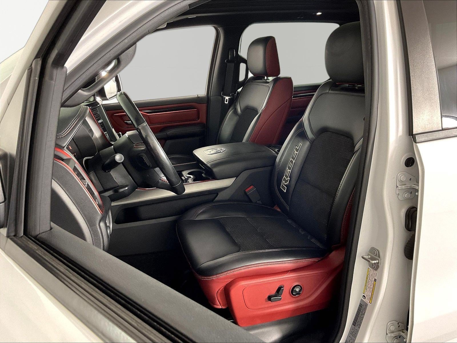 Used 2020 RAM 1500 Rebel w/ Rebel Level 2 Equipment Group AWD/4WD image 22