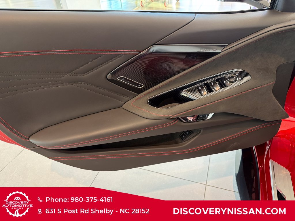 Used 2025 Chevrolet Corvette E-Ray AWD/4WD image 10