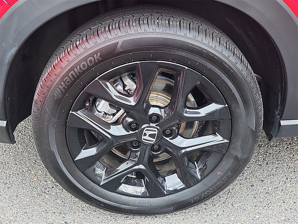 Certified 2025 Honda HR-V Sport image 4