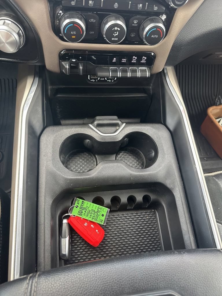 Used 2022 RAM 1500 Laramie AWD/4WD image 23