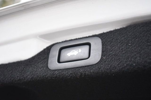 Used 2017 Lexus GS 350 image 9