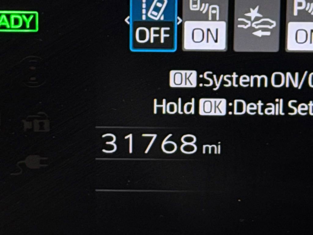 Used 2023 Subaru Solterra AWD image 15