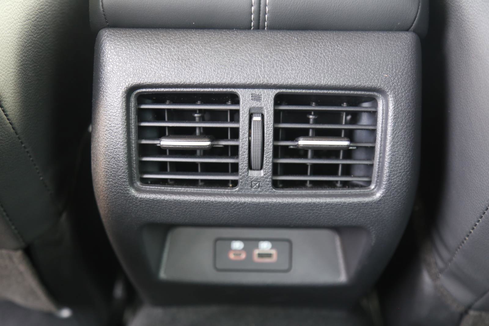 Used 2025 Nissan Altima 2.5 SR w/ SR Premium Package FWD image 20