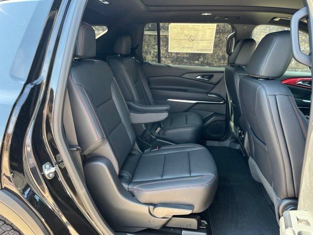 New 2026 Chevrolet Traverse Z71 w/ Driver Confidence Package AWD/4WD image 20