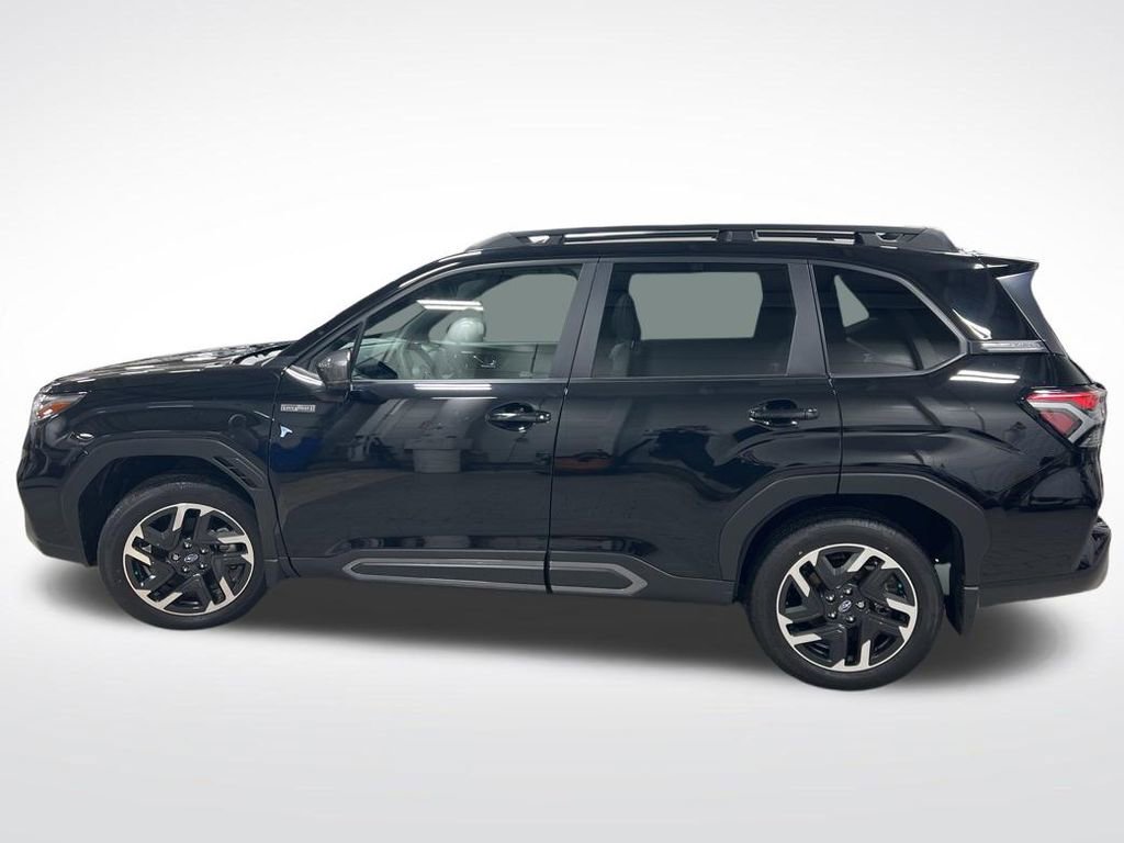 Certified 2025 Subaru Forester Limited image 9
