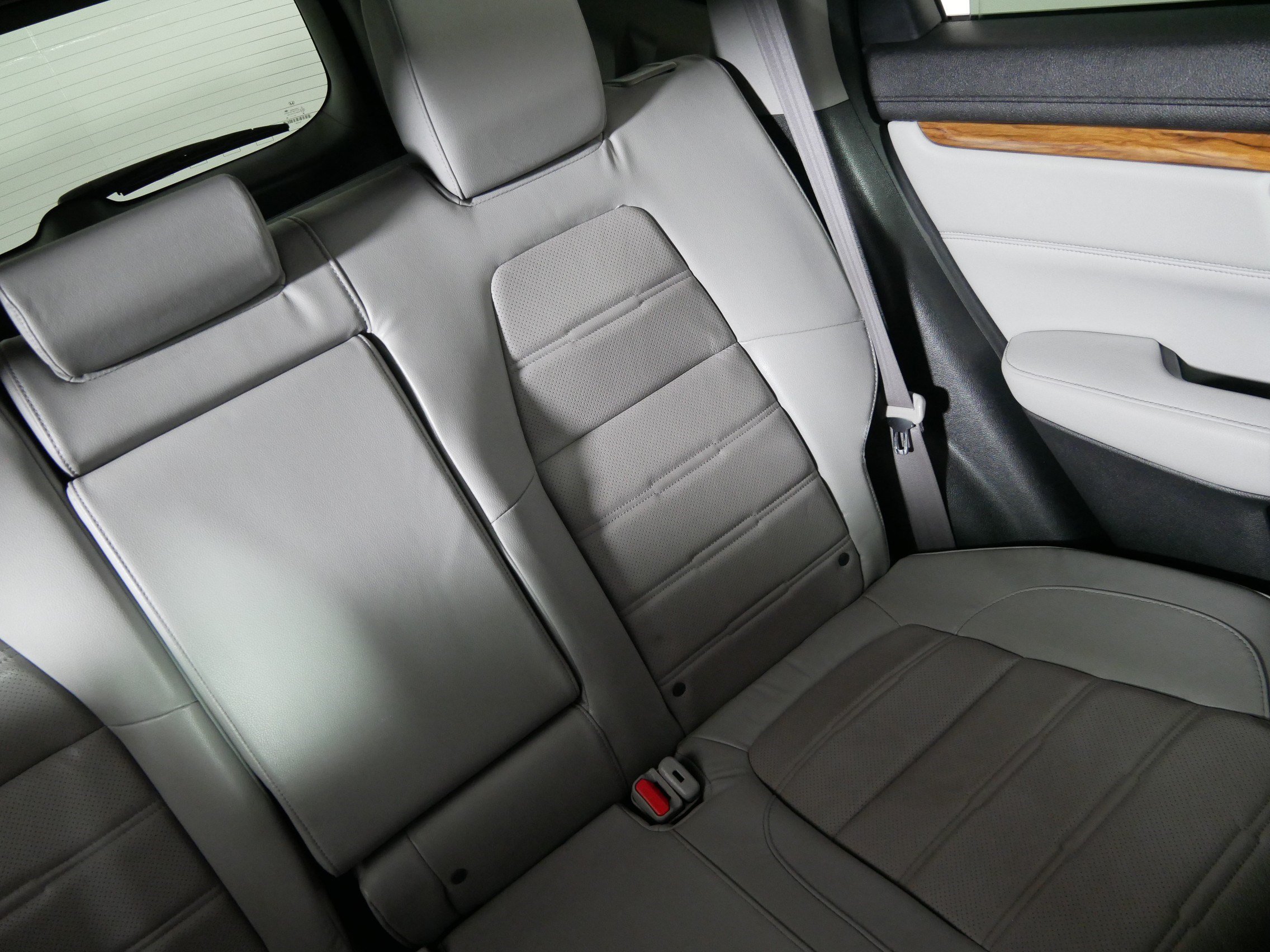 Used 2017 Honda CR-V Touring image 14