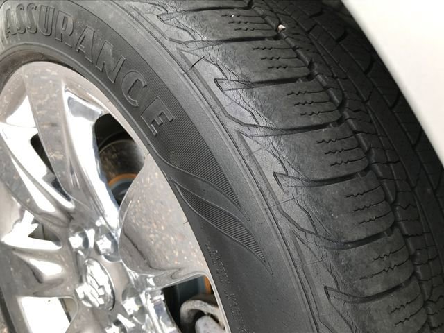 Certified 2011 Buick LaCrosse CXS image 15