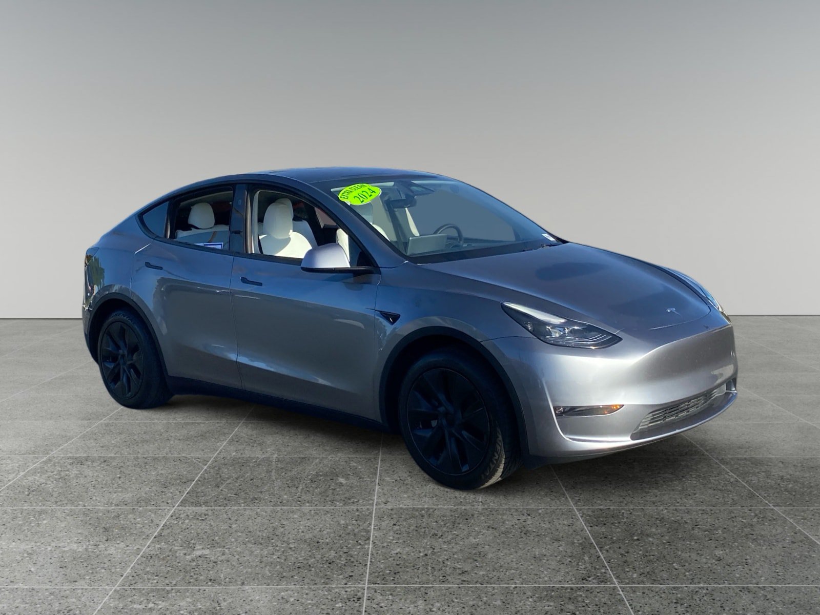 Used 2024 Tesla Model Y Long Range AWD/4WD image 7