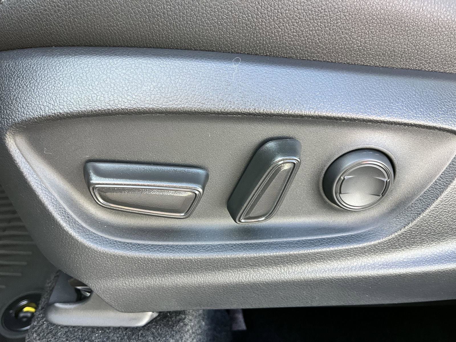 New 2026 Toyota Corolla Cross XLE image 11