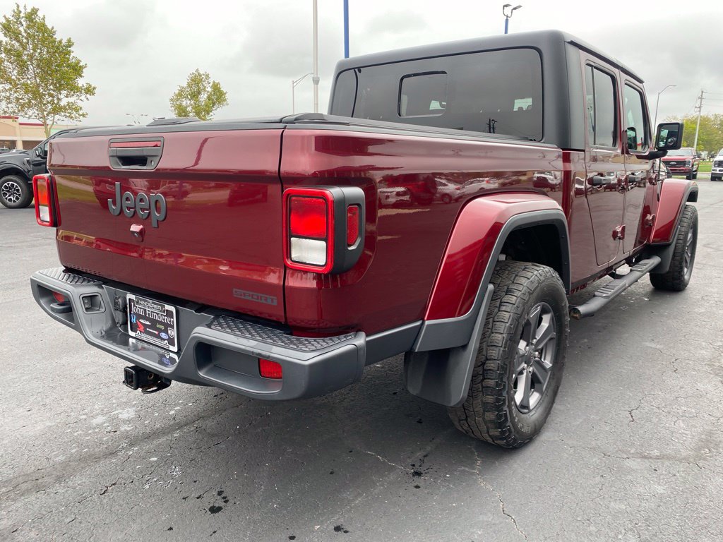 Used 2021 Jeep Gladiator Sport AWD/4WD image 3