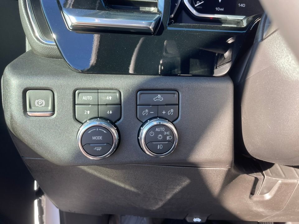 New 2026 GMC Sierra 1500 Elevation image 23