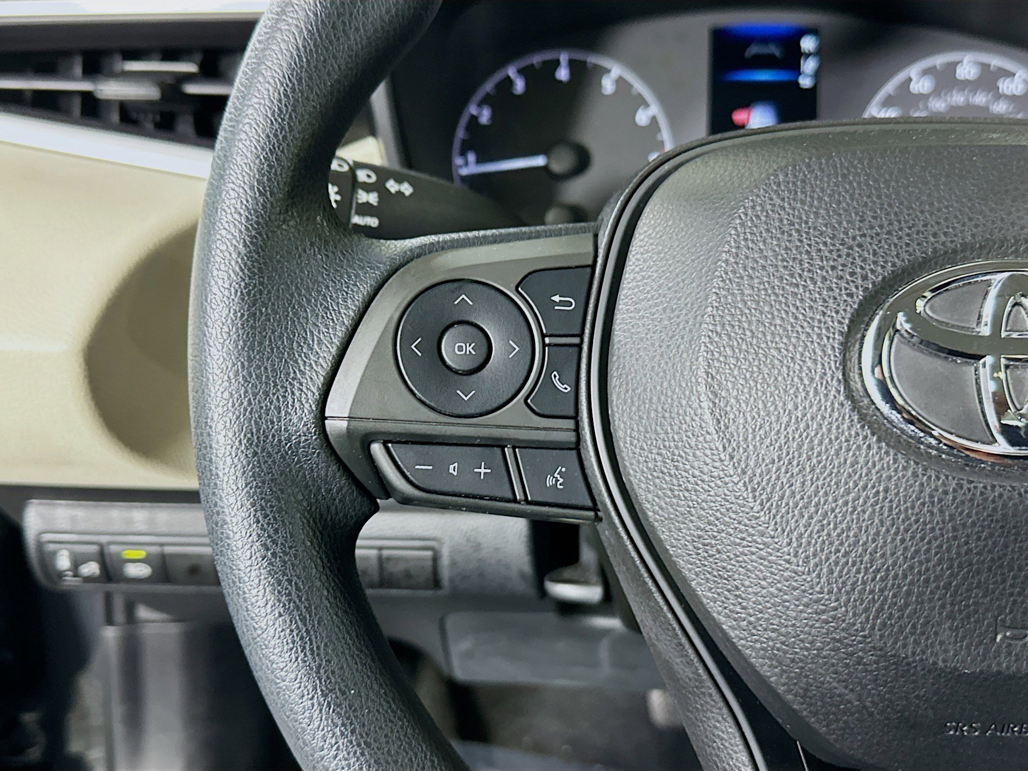 Certified 2023 Toyota Corolla LE image 16