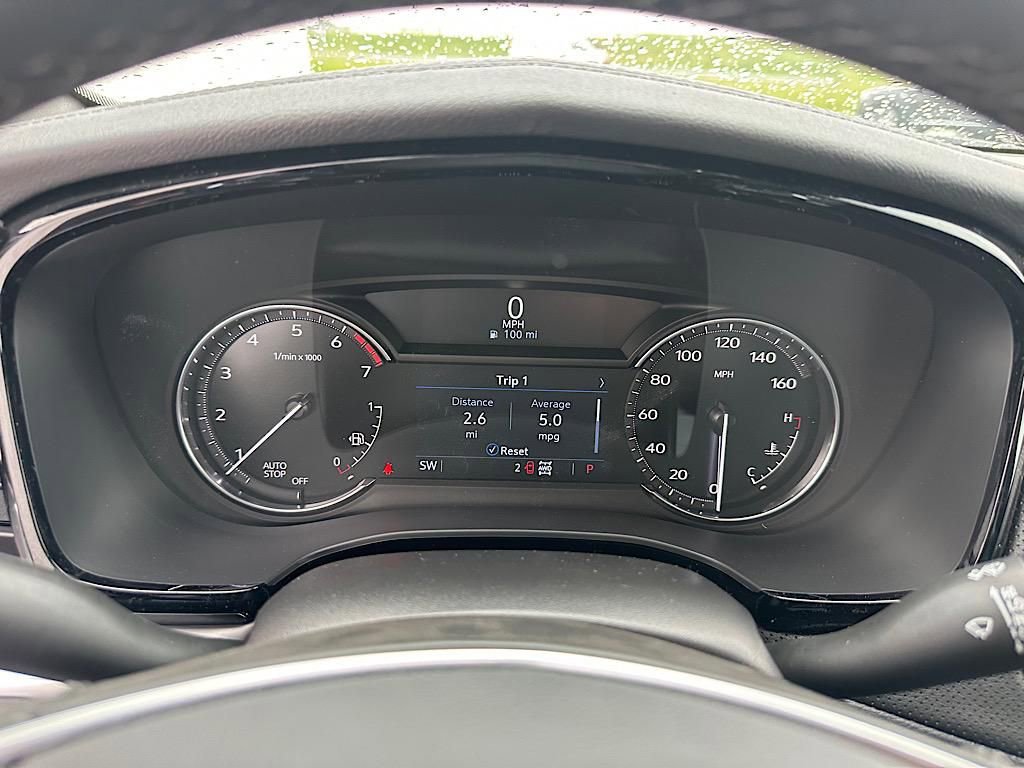 New 2025 Cadillac XT5 Luxury w/ LPO, Floor Liner Package AWD/4WD image 15