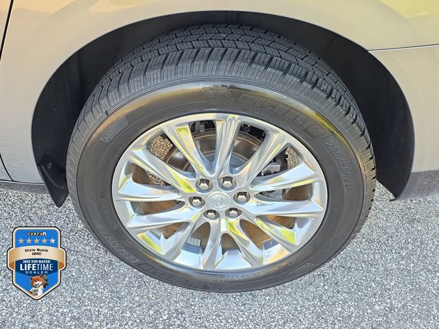 Certified 2018 Buick Enclave Premium w/ Experience Buick Package FWD image 8