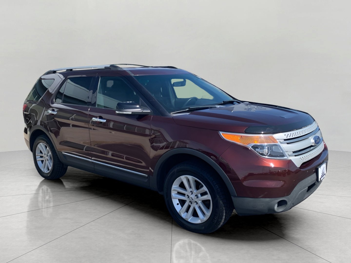 Used 2012 Ford Explorer XLT FWD image 1