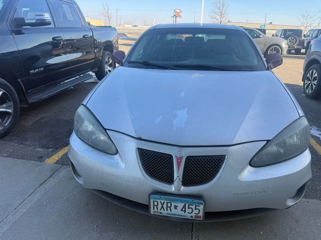 Used 2007 Pontiac Grand Prix w/ Preferred Package image 2