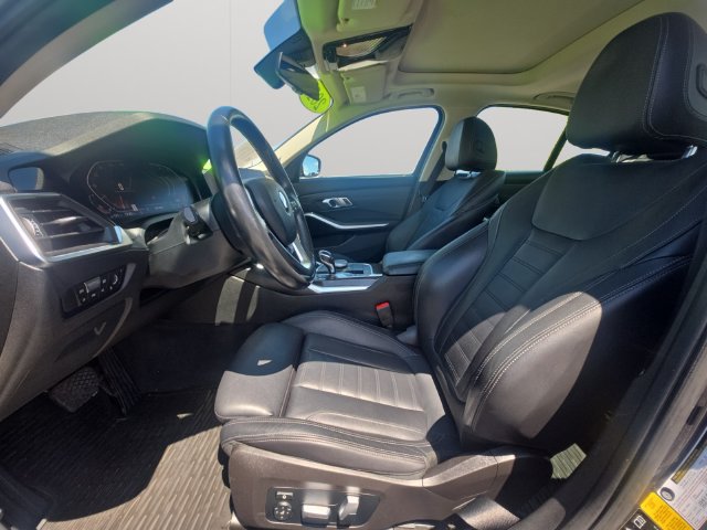 Used 2019 BMW 330i xDrive Sedan AWD/4WD image 10