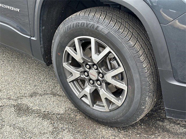 Used 2020 GMC Acadia SLE w/ Driver Convenience Package image 7