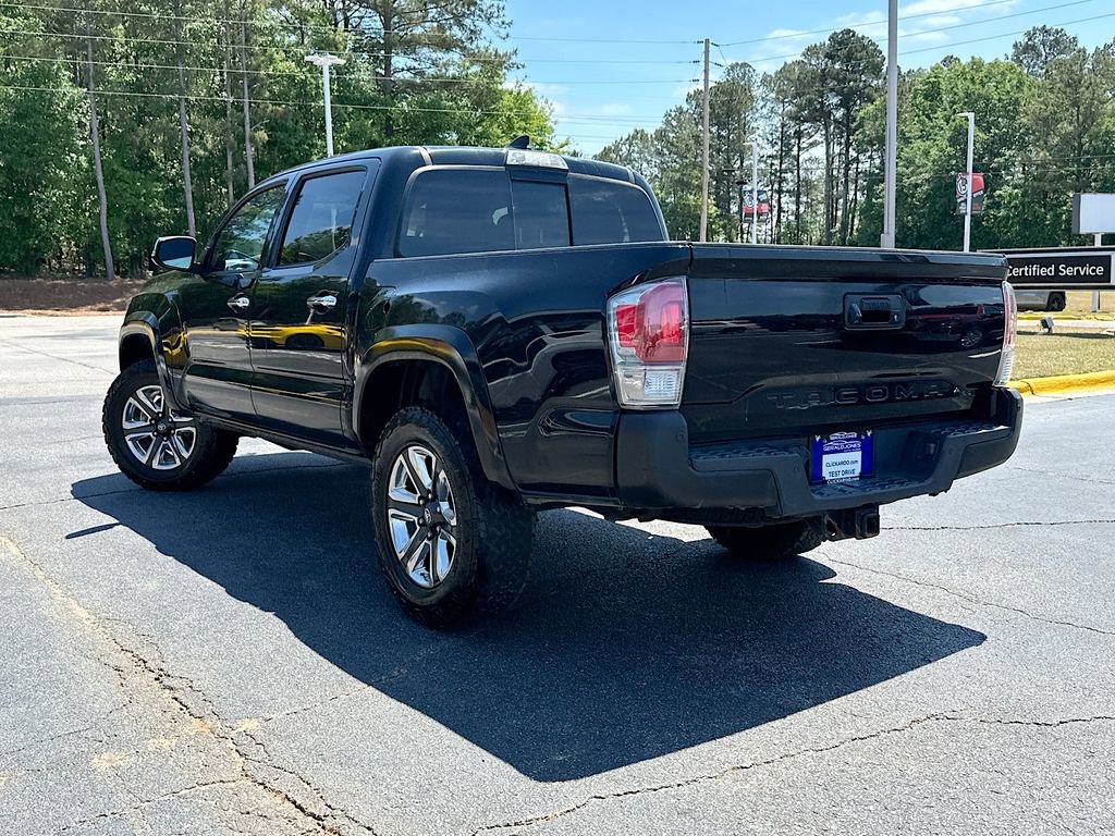 Used 2017 Toyota Tacoma Limited w/ Tow Package AWD/4WD image 6