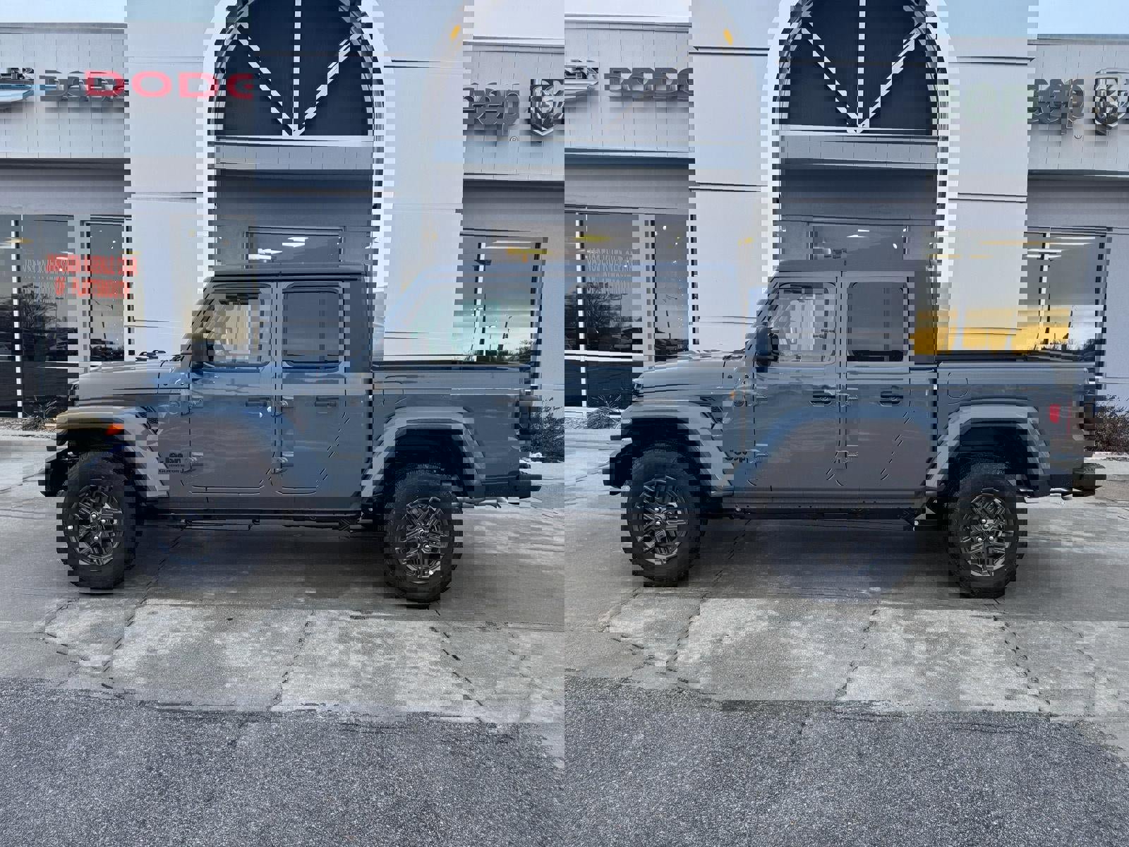 New 2025 Jeep Gladiator Sport image 1