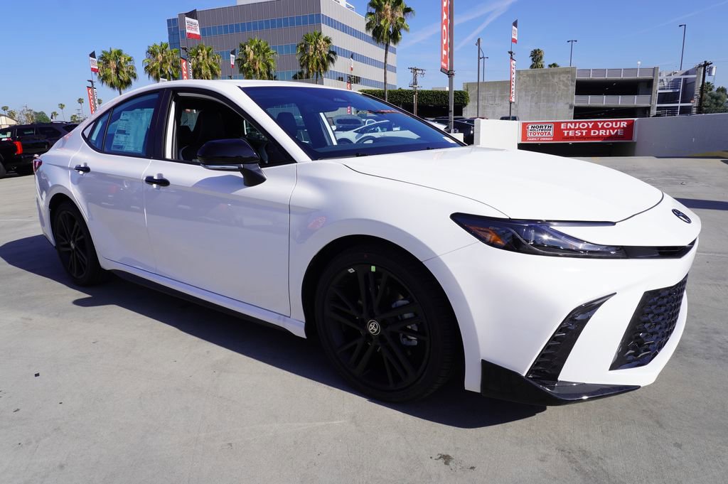 New 2026 Toyota Camry Hybrid video 3