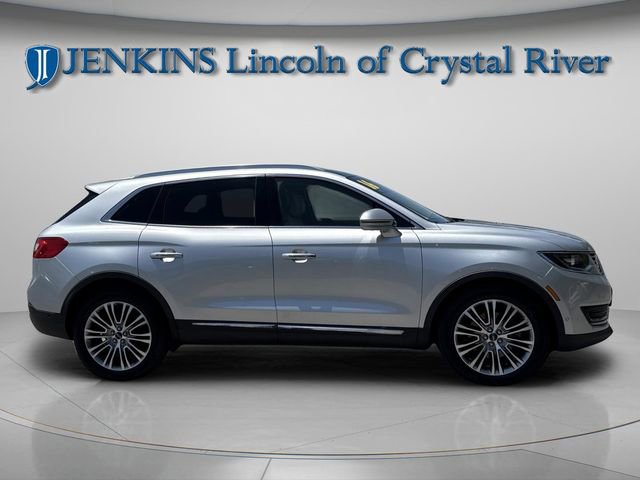 Used 2016 Lincoln MKX Reserve w/ Equipment Group 102A AWD/4WD image 9