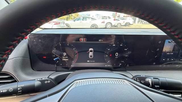 New 2026 Nissan Sentra SR w/ Floor Mat Package FWD image 29