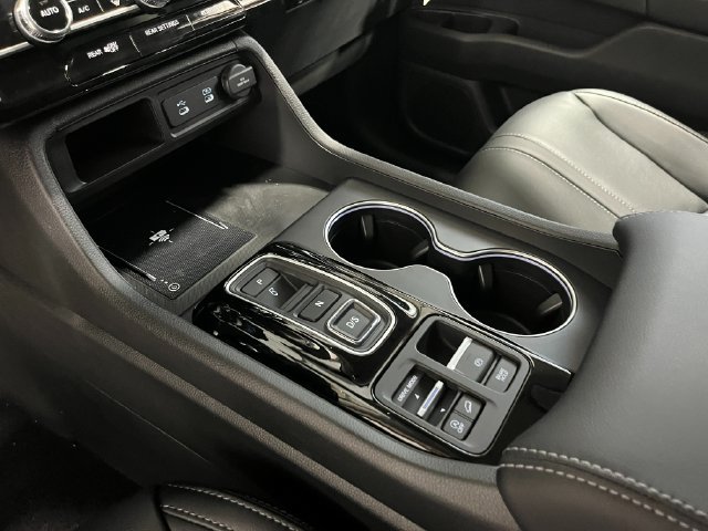 New 2026 Honda Pilot Touring image 17