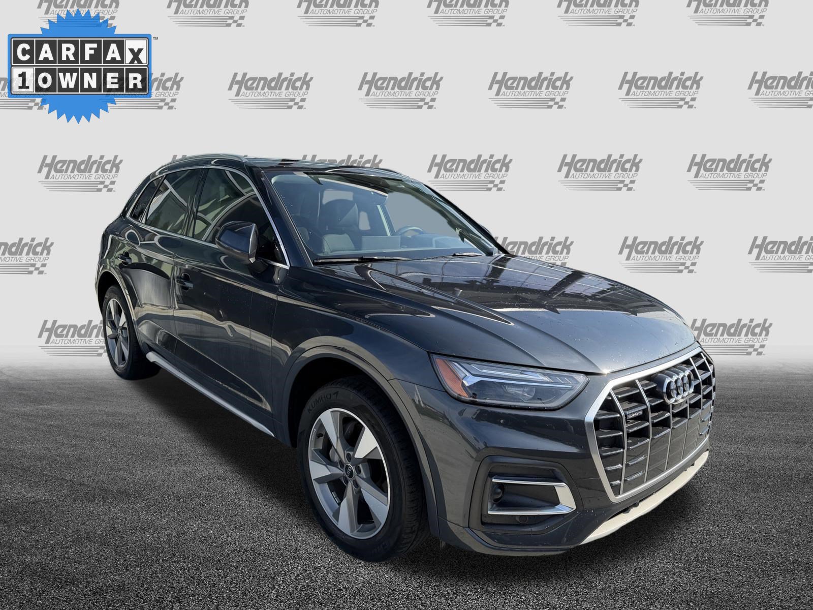 Used 2023 Audi Q5 2.0T Premium Plus w/ Premium Plus Package AWD/4WD image 2