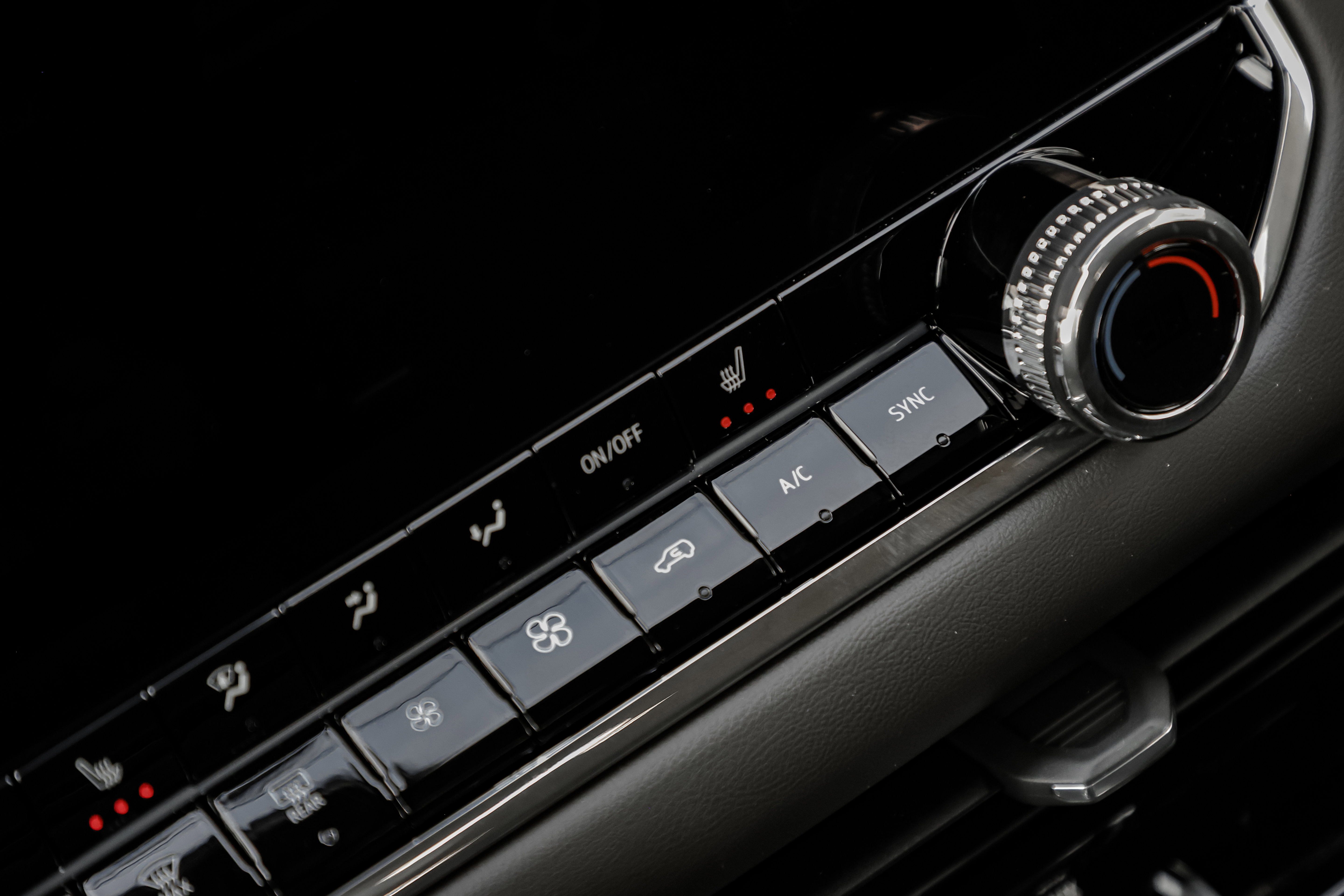 New 2026 GMC Canyon Elevation w/ Convenience Package image 38