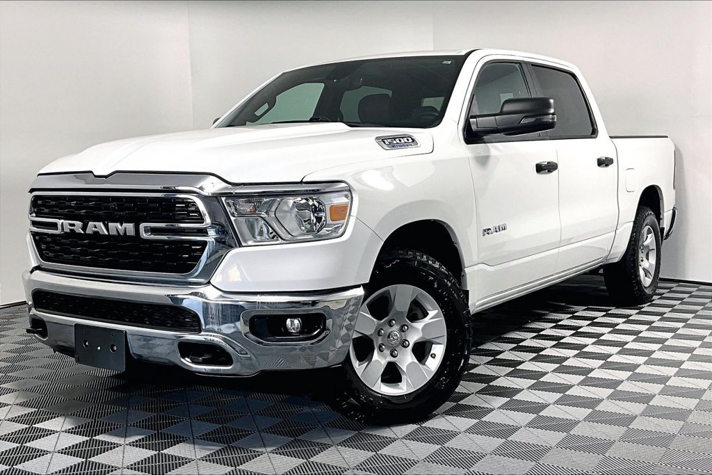 Used 2023 RAM 1500 Big Horn AWD/4WD image 2