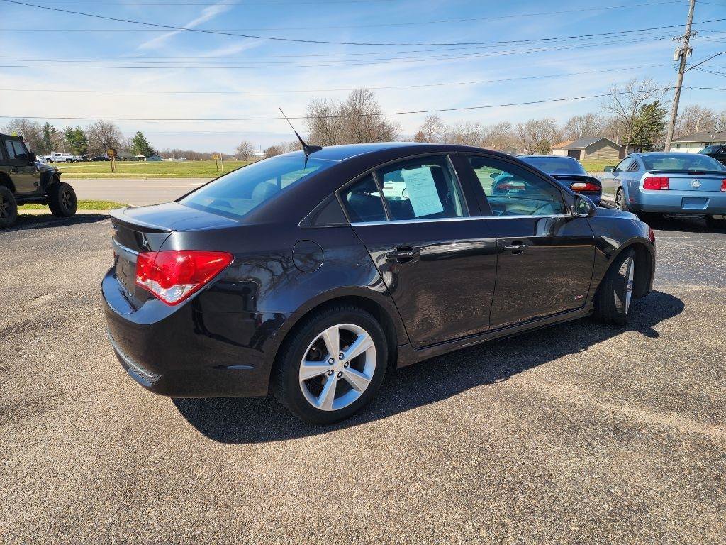 Used 2014 Chevrolet Cruze LT w/ RS Package FWD image 4