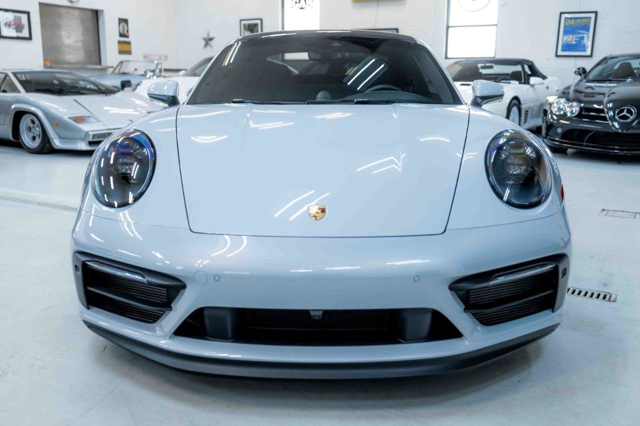 Used 2024 Porsche 911 Carrera GTS image 4
