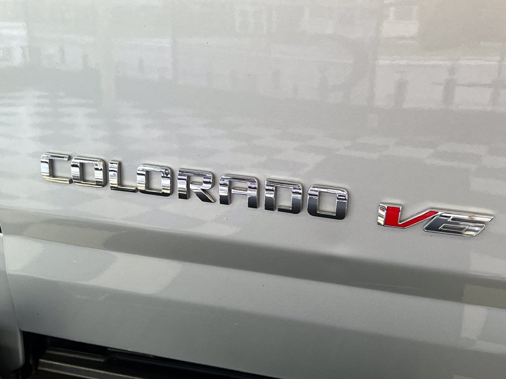 Used 2019 Chevrolet Colorado LT AWD/4WD image 14