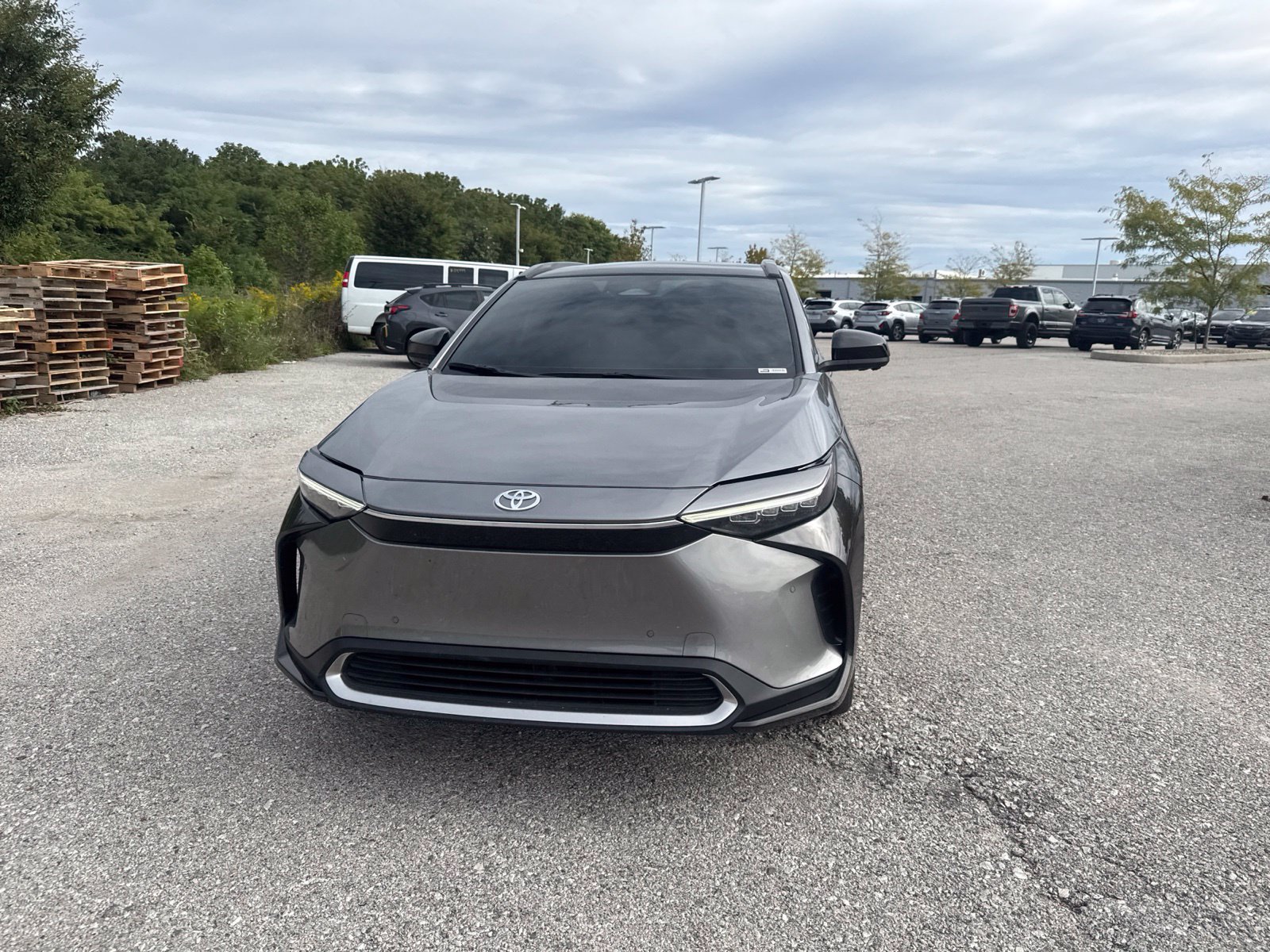Used 2024 Toyota bZ4X AWD w/ Weather Package image 5