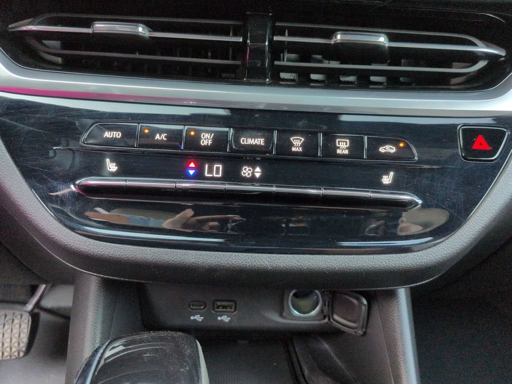 Used 2024 Buick Envista Avenir FWD image 27