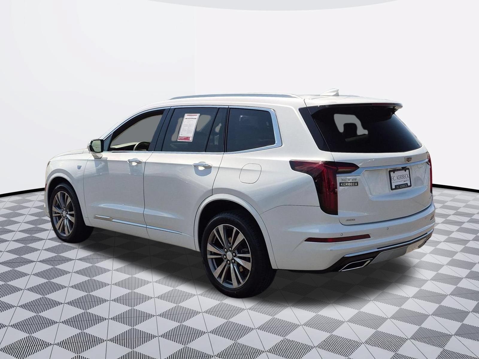 Certified 2024 Cadillac XT6 Premium Luxury AWD/4WD image 5