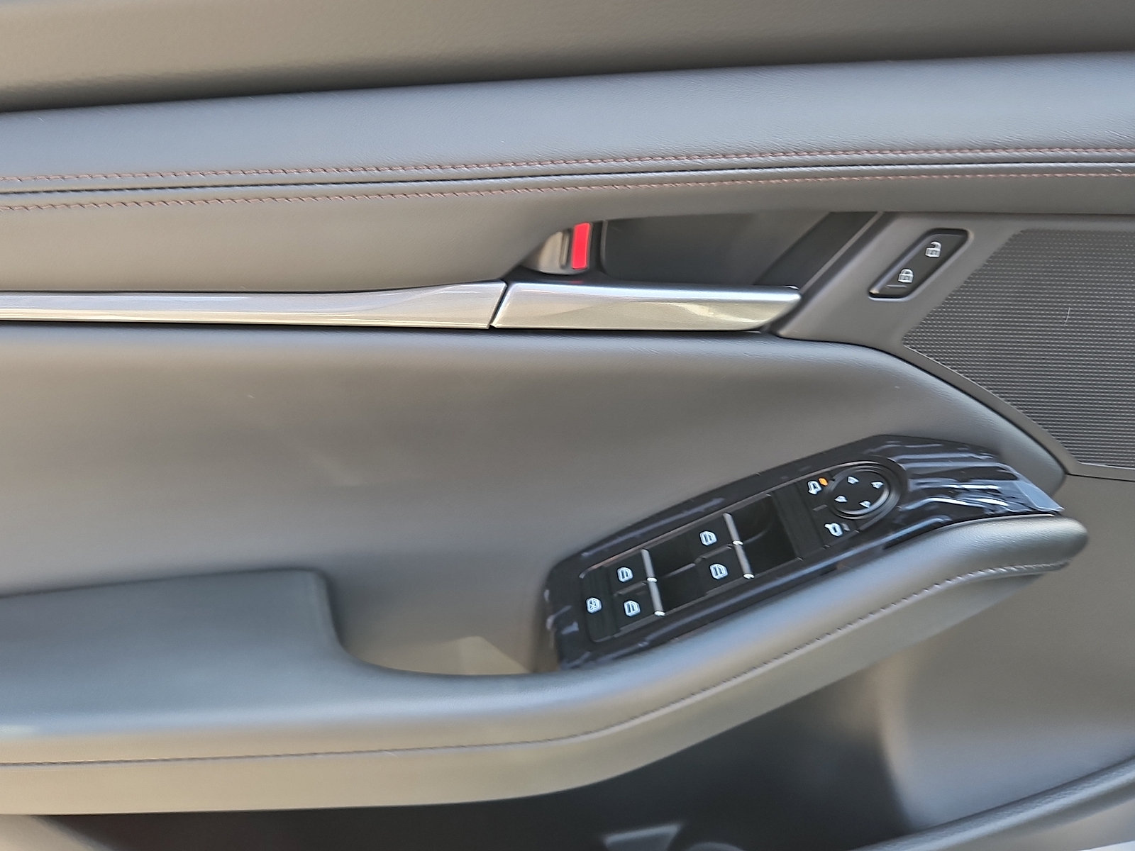 New 2026 MAZDA MAZDA3 s Sport FWD image 10