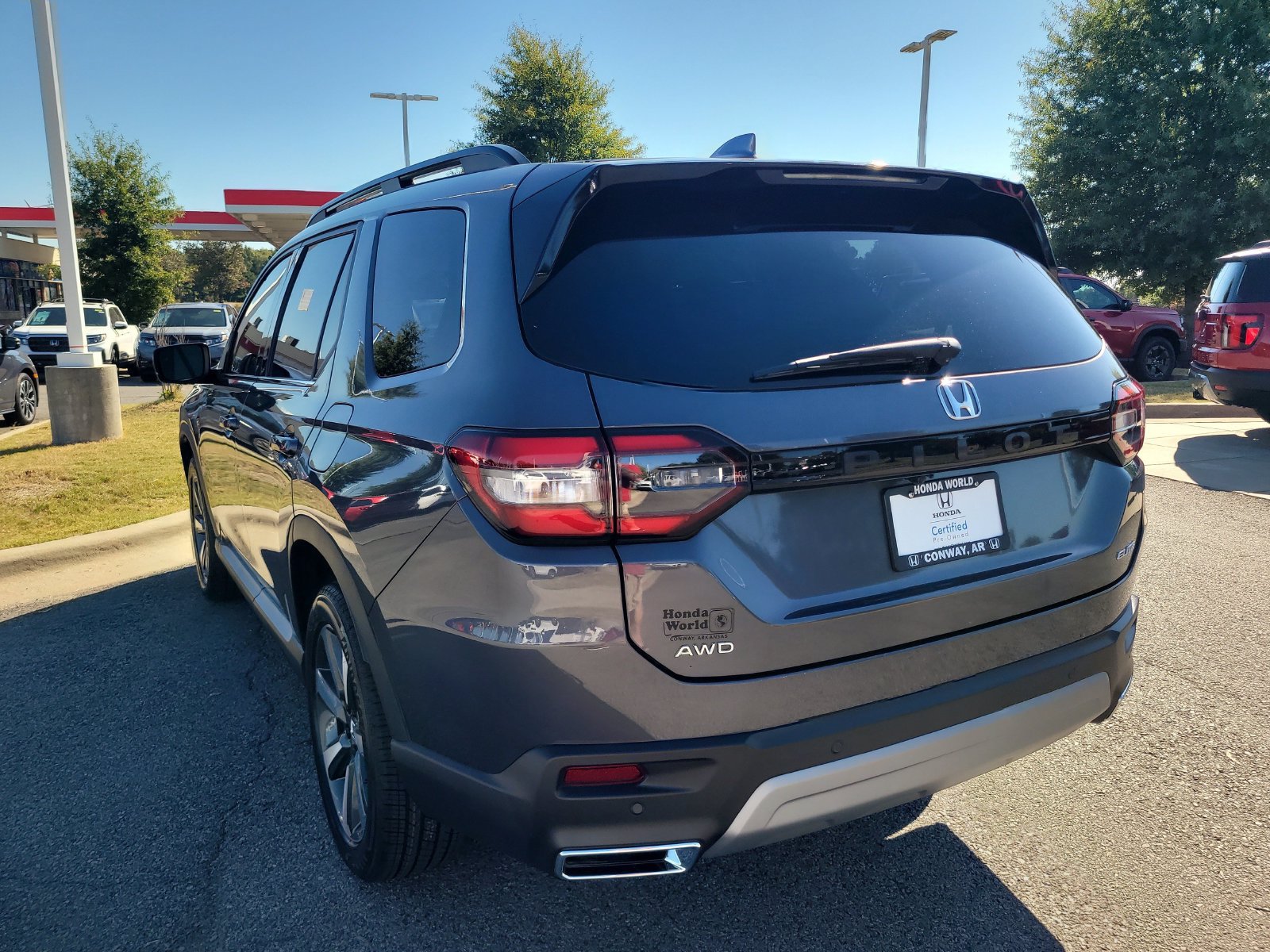 Used 2025 Honda Pilot Elite image 5