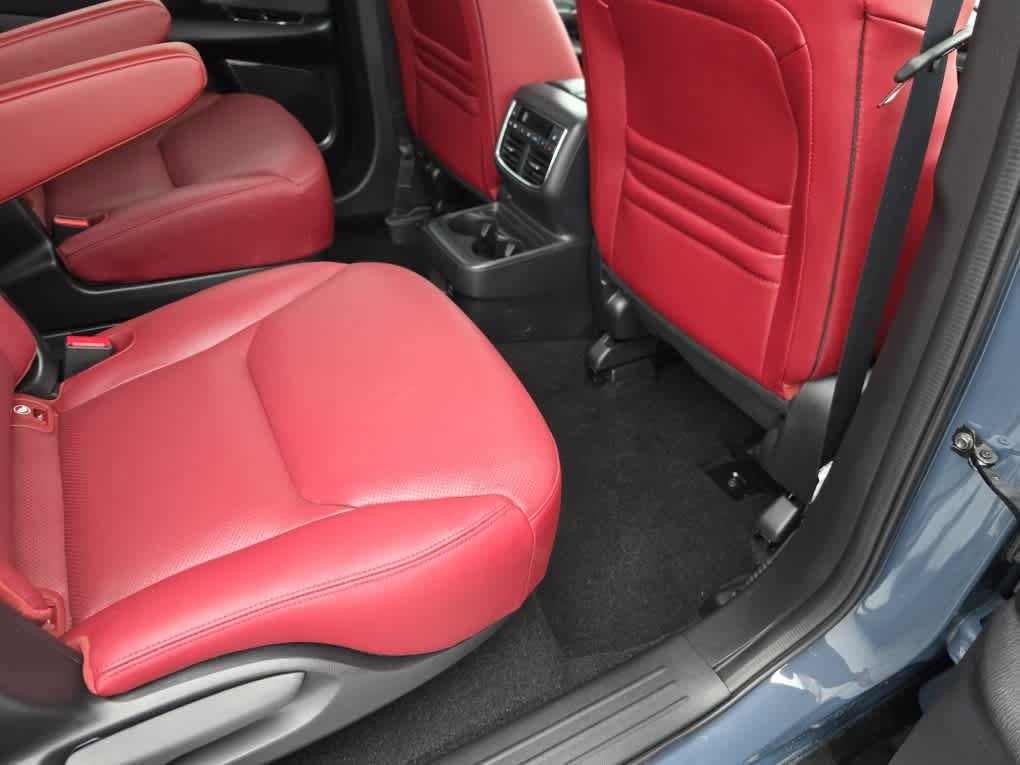 Used 2023 MAZDA CX-9 Carbon Edition image 24