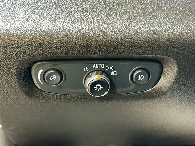 Used 2021 Chevrolet Traverse Premier image 12