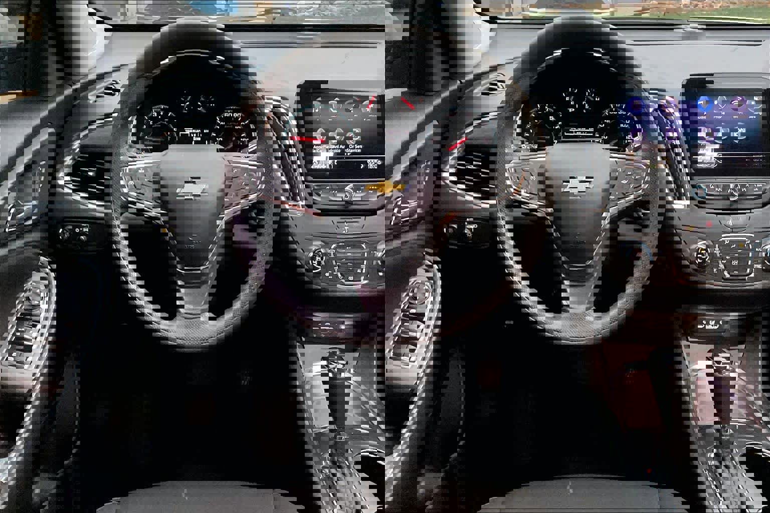 Used 2020 Chevrolet Malibu LT image 7