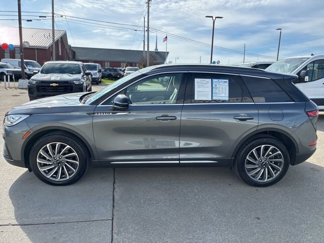 Used 2025 Lincoln Corsair Reserve w/ Equipment Group 202A image 4