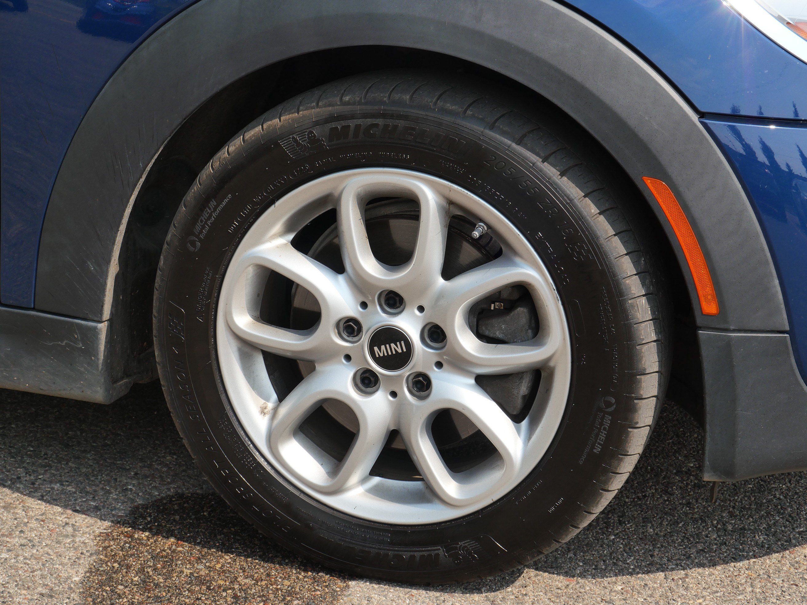 Used 2016 MINI Cooper S FWD image 15
