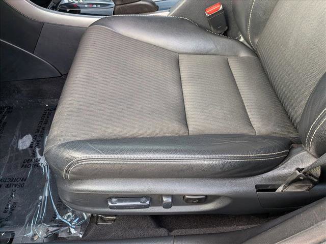 Used 2016 Honda Accord Sport image 10