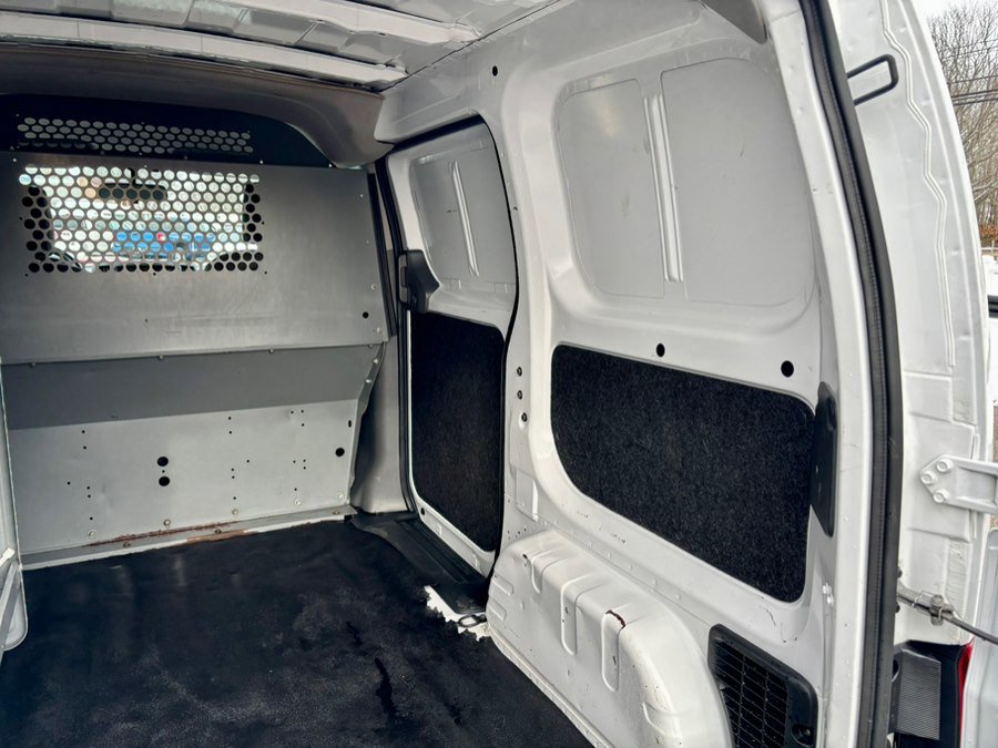 Used 2018 Nissan NV200 SV w/ Back Door Glass Package image 32