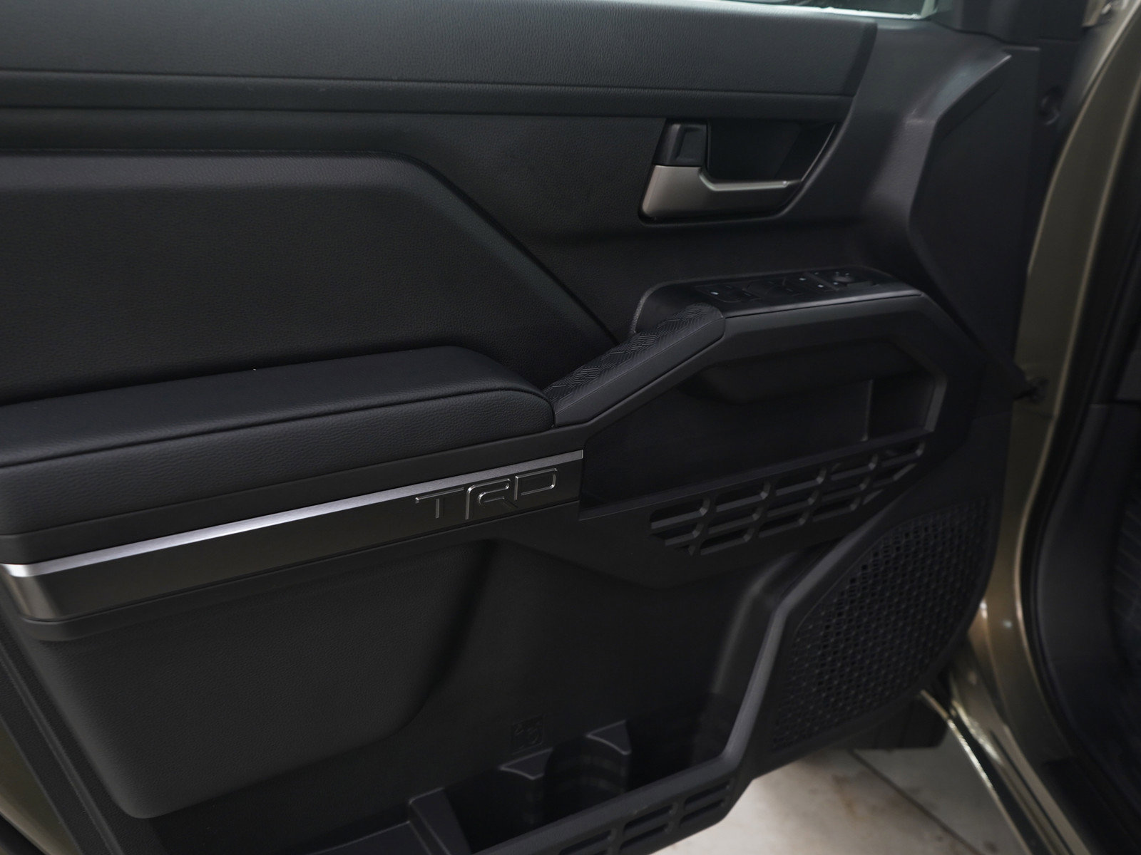 Used 2026 Toyota Tacoma TRD Off-Road w/ TRD Off Road Upgrade Package image 25