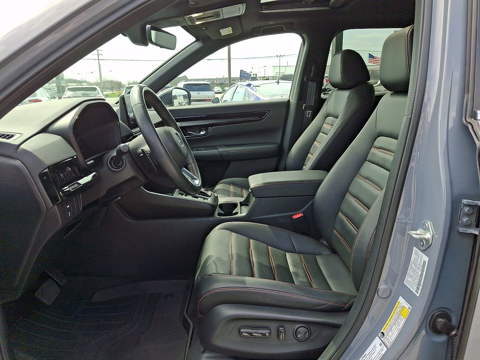 Used 2025 Honda CR-V Sport Touring image 14
